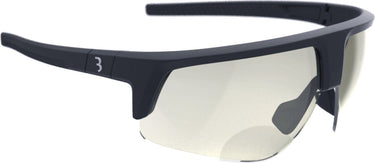 Bbb cycling comet reader ph meekleurende fietsbril op sterkte - fotochromatische sportbril met leesgedeelte +2.5 sterkte - wielrenbril - mat zwart - bsg-76ph