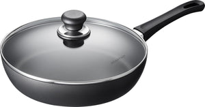 Scanpan hapjespan sauteerpan met deksel classic induction ø 28cm 3 liter - geschikt voor alle warmtebronnen - standaard anti-aanbaklaag