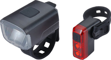 Bbb cycling studcombo strap fietsverlichting set - voorlicht achterlicht fiets usb oplaadbaar - 130 lumen - accu 10 uur - fietslicht voor en achter - bls-144