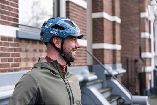 Abus fietshelm hyban 2.0 led signal glacier l - 56-61 cm - blauw - geschikt voor gebruik op elektrische fietsen - stadsfietsen - 455 g