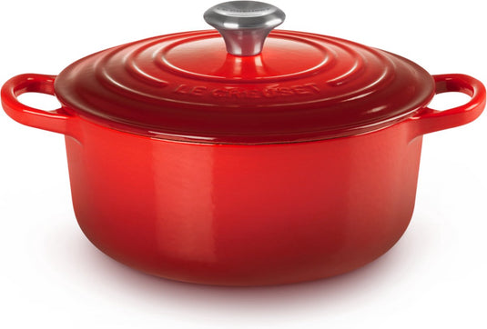 Le creuset braadpan signature kersenrood – ø 22 cm 3,3 liter – ronde gietijzeren braadpan – in levendige kersenrode tint – voor stoven, braden of soepen – geschikt voor inductie, oven en vaatwasser