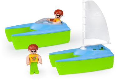 Lena speelgoed boten zeilboot en sportboot multicolor voor kinderen.