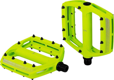 Bbb cycling fietspedalen mountainbike - aluminium - geschikt voor e-bike - anti slip pedalen mtb - flat pedals - fiets trappers - coolride neon geel - bpd-36
