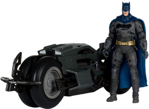 Mcfarlane toys the flash dc multiverse vehicle batcycle with batman