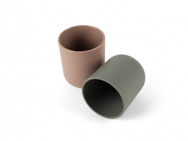 Afbeelding laden in galerijviewer, Dantoy bekerset baby bioplastic mokka olijfgroen 2-delig duurzaam.

