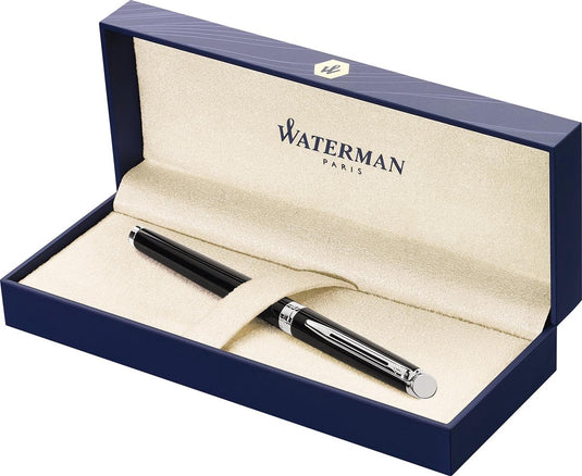 Waterman hémisphère-vulpen | glimmend zwart met chromen rand | medium penpunt | zwarte inkt | cadeauverpakking