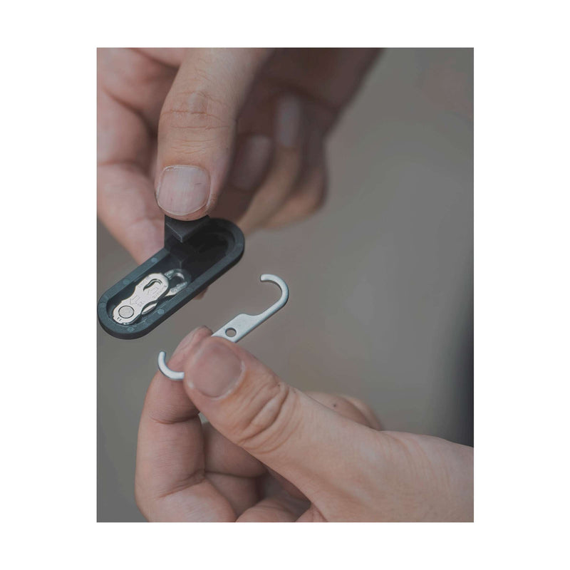 Load image into Gallery viewer, Topeak chain master pro chain tool
