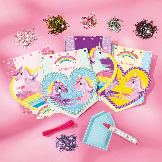 Totum unicorn knutselkoffer 2-in-1 knutselset armbandjes maken en diamond painting - creatief speelgoed meisjes vanaf 5 jaar cadeau tip knutselen sieradenpakket