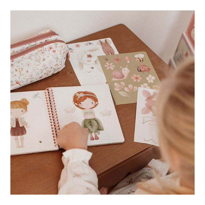 Load image into Gallery viewer, Little dutch dress up stickerboek rosa fairy garden
