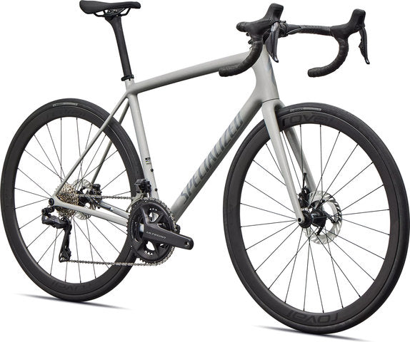 Load image into Gallery viewer, Specialized aethos expert di2 28 carbon road bike
