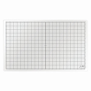 Tonic studios • tim holtz glass studio mat white
