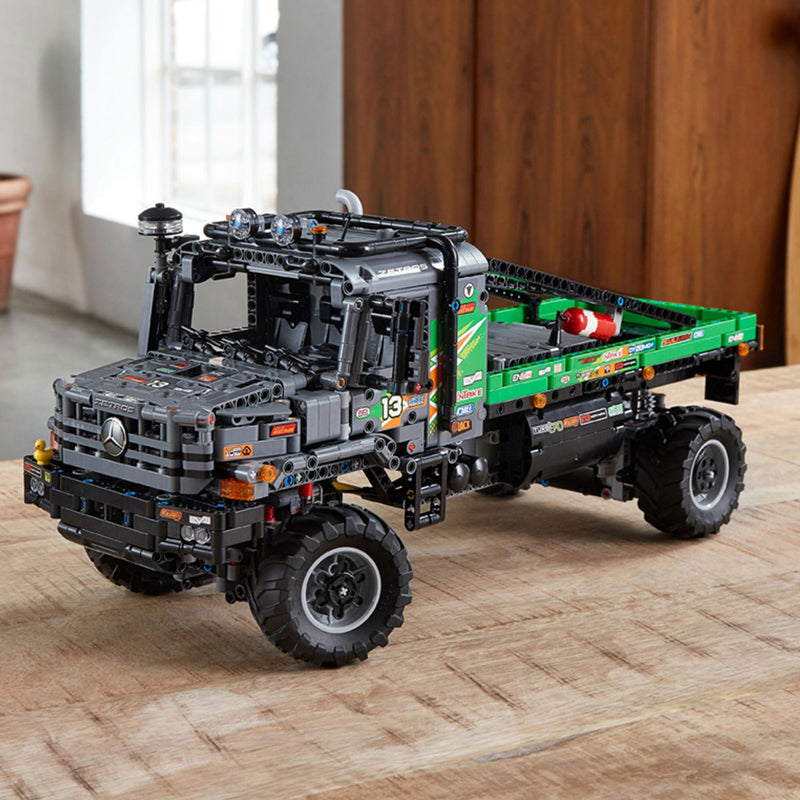 Load image into Gallery viewer, Lego LEGO Technic 42129 4x4 Mercedes-Benz Zetros Trial Truck
