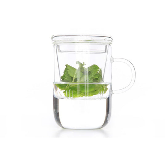 Theekop met filter glas cl ø 8cm hoogte: 12,5 cm<br> inhoud: 470 ml