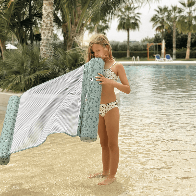 Load image into Gallery viewer, Leopard | groene waterhangmat
