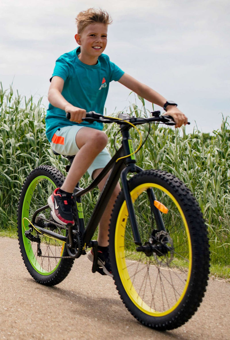 Load image into Gallery viewer, Volare Gradient Kinderfiets – Jongens – 24 inch – Zwart Groen Geel – 7 speed – Prime Collection
