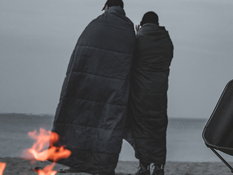 Load image into Gallery viewer, Easy camp falcon blanket blue
