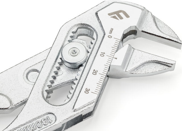 Load image into Gallery viewer, Feedback sports adjustable wrench
