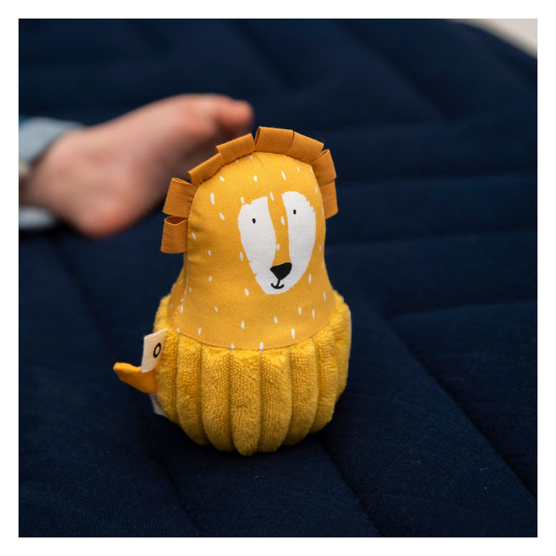 Load image into Gallery viewer, Trixie Mini Duikelaar Knuffel Mr. Lion
