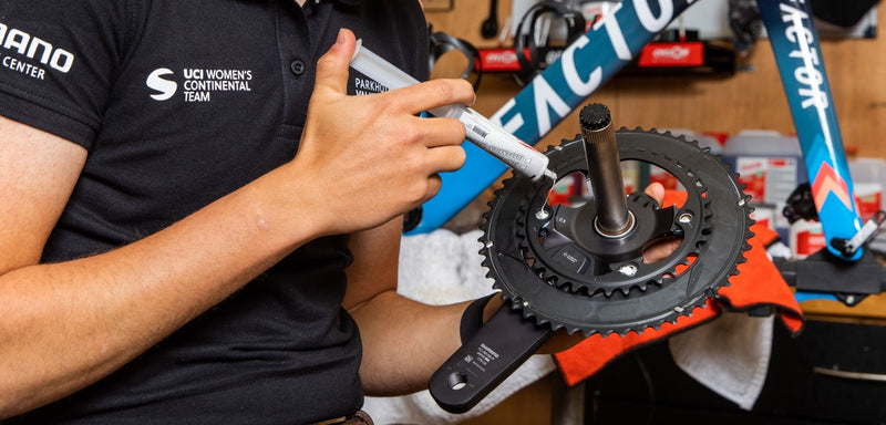 Load image into Gallery viewer, Cyclon set met 3 spuitjes en 3 kwastjes voor de grease bar
