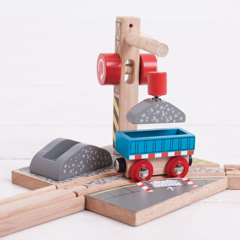 Laden Sie das Bild in Galerie -Viewer, Bigjigs houten rails - gravel kraan
