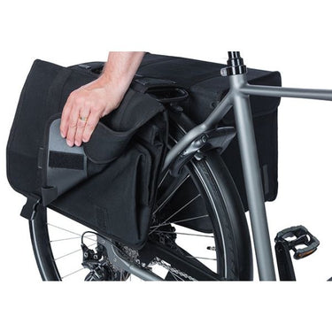 Basil Kavan Eco Classic 58L dubbele fietstas zwart