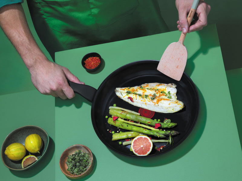 Load image into Gallery viewer, Tefal kookgerei tefal renew black koekenpan 28 cm zwart
