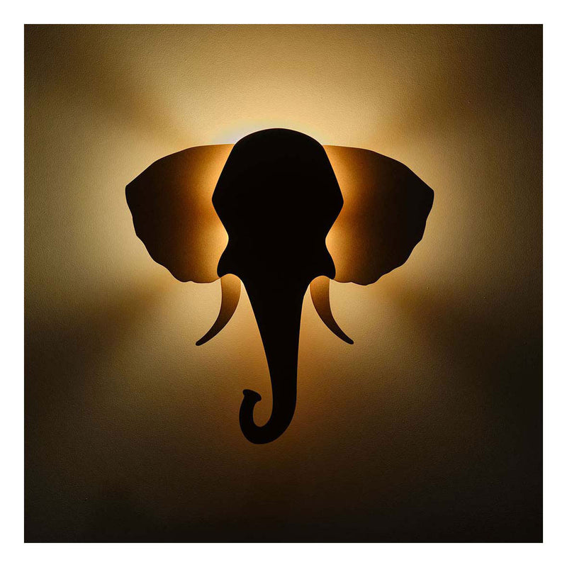 ギャラリービューアに画像をロードする, Van tjalle en jasper - olifant wandlamp - hout
