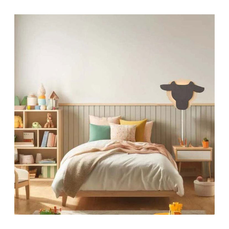 Afbeelding laden in galerijviewer, Van tjalle en jasper - schaap wandlamp - hout
