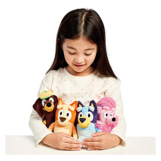 Moose toys knuffel pluche bluey snickers, 20cm