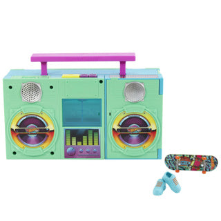 Hot wheels skate boombox skate park