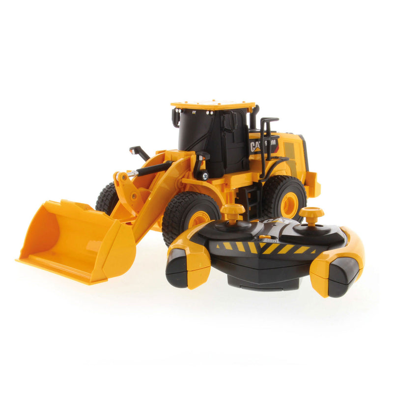 Load image into Gallery viewer, Carrera rc - cat wheel loader shovel, 1:35
