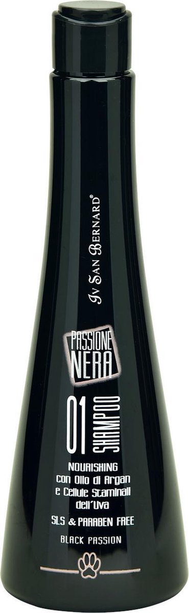 I.s.b. vachtshampoo 01 black passion 250 ml zwart - honden shampoo - katten shampoo
