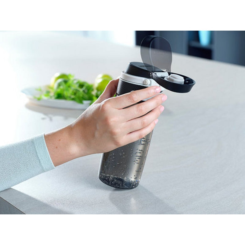 Load image into Gallery viewer, Leifheit 3261 flip tritan drinkfles 550 ml zwart
