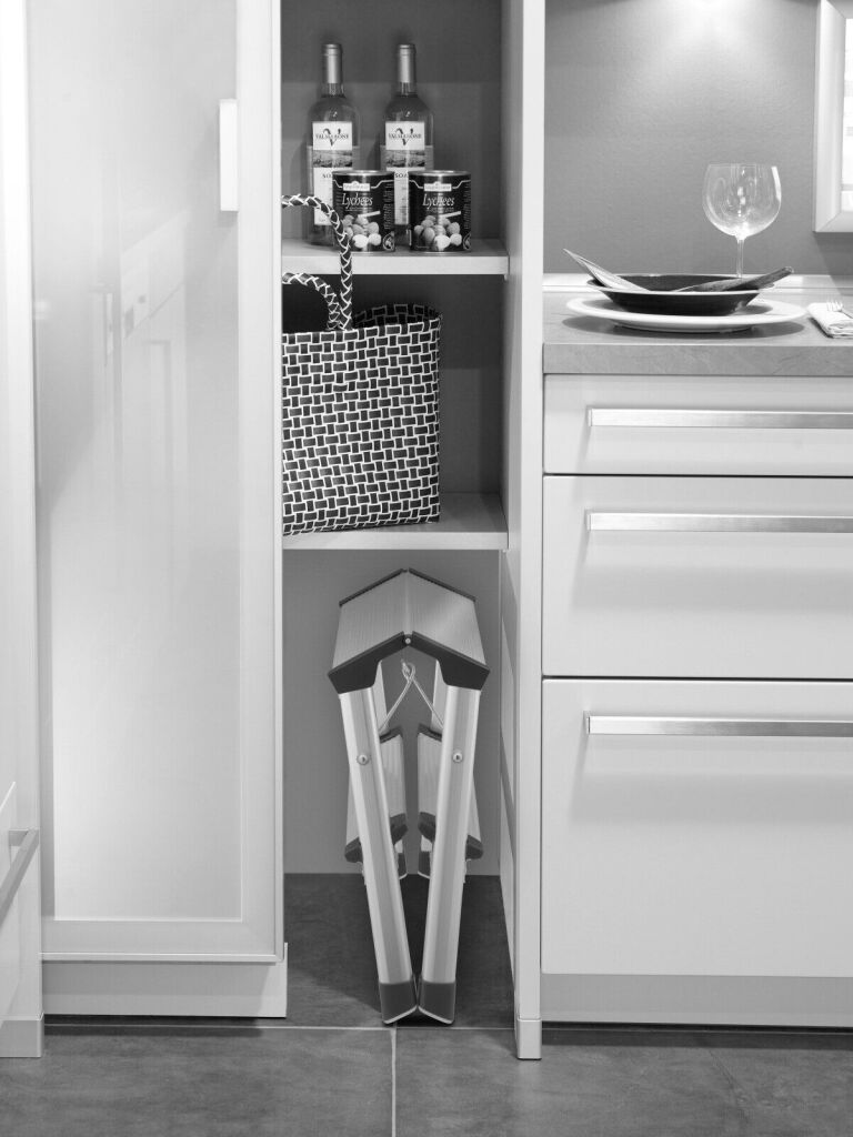 Load image into Gallery viewer, Hailo 4442-701 d60 standardline 2 vouwtreden
