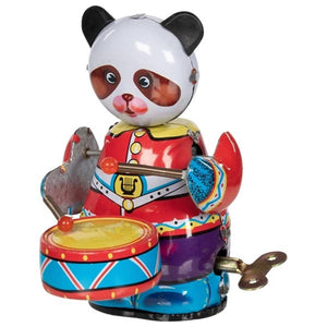 Pandabeer met trommel. 8x6x11 cm.