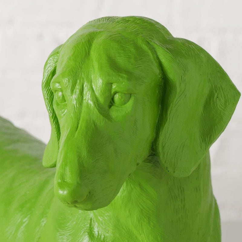 Chargez l'image dans la visionneuse de la galerie, Boltze home figuur tekkel wuffy groen 38x18x24cm polyresin
