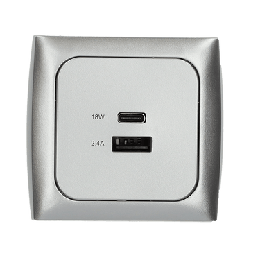 C-line usb laadcontactdoos met usb-a en usb-c met opal afdekraam zilver - zonder verkoopverpakking