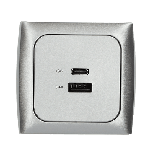C-line usb laadcontactdoos met usb-a en usb-c met opal afdekraam zilver - zonder verkoopverpakking