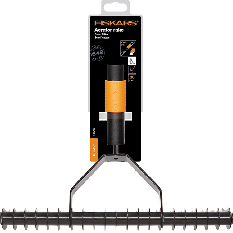 Afbeelding laden in galerijviewer, Fiskars quikfit verticuteerhark - tuingereedschap - hark opzetstuk - 370 mm
