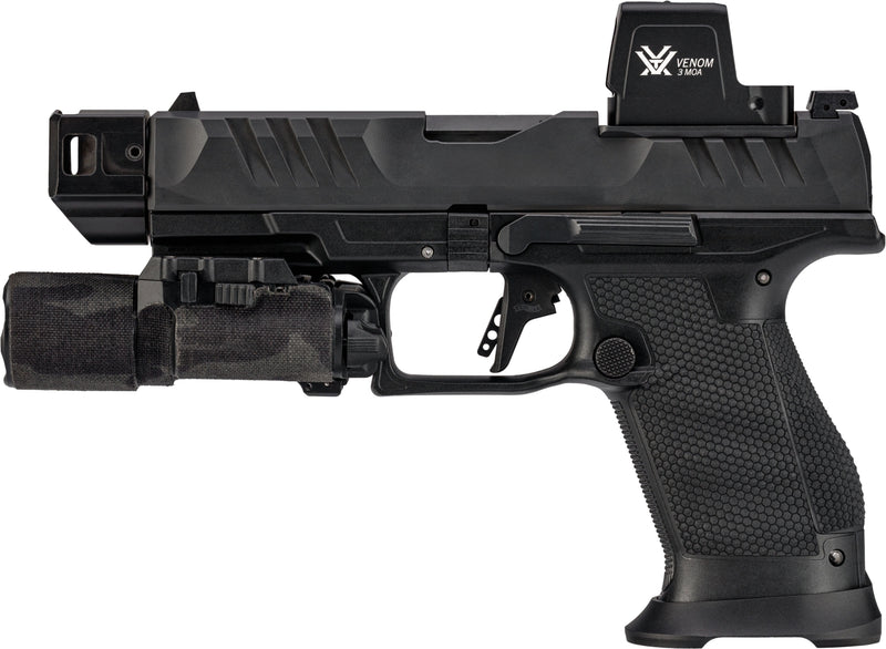 Load image into Gallery viewer, Vortex red dot venom enclosed 3 moa
