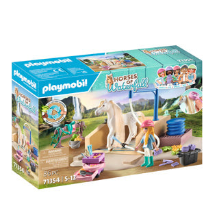 Load image into Gallery viewer, Playmobil Horses of Waterfall Isabella en Leeuwin Speelset 71354
