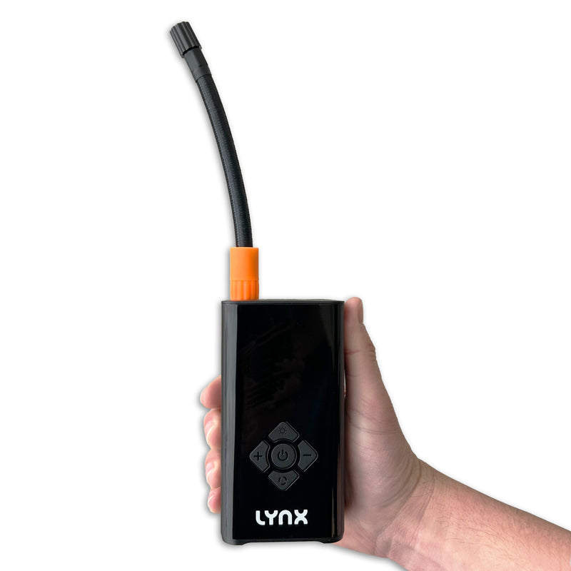 Afbeelding laden in galerijviewer, Lynx accu luchtpomp draagbare mini compressor e-blow 3
