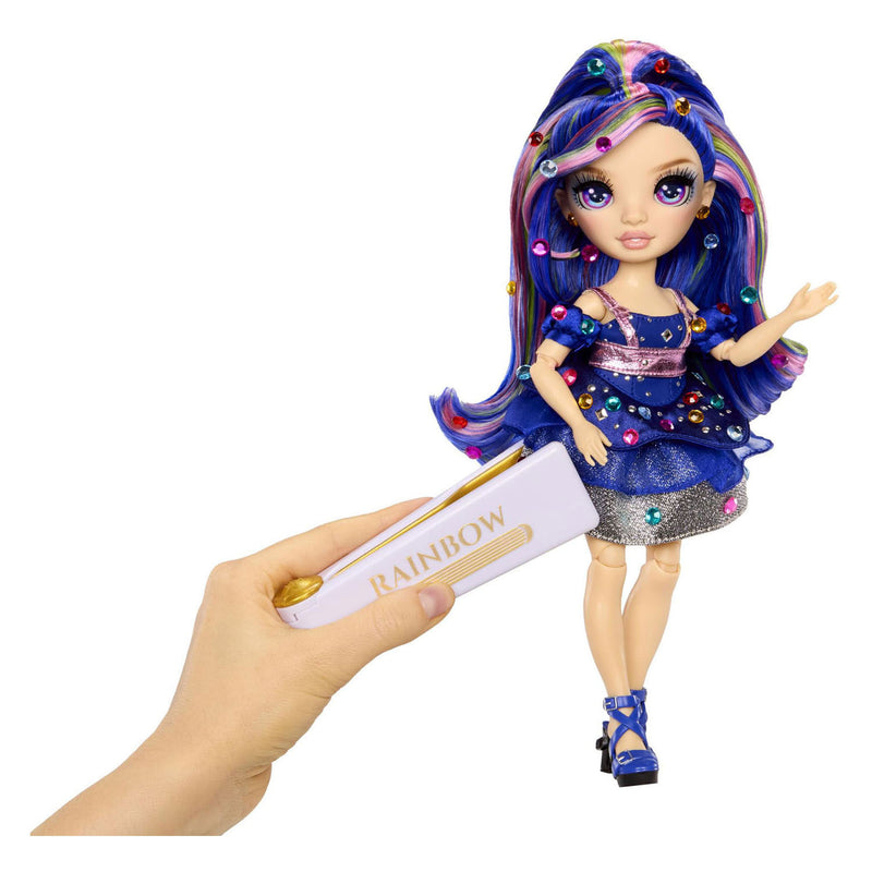 ギャラリービューアに画像をロードする, Rainbow high be dazzling-modepoppen - genevieve bleue (blauw) met bedazzle-tool en glinsterende strass-steentjes
