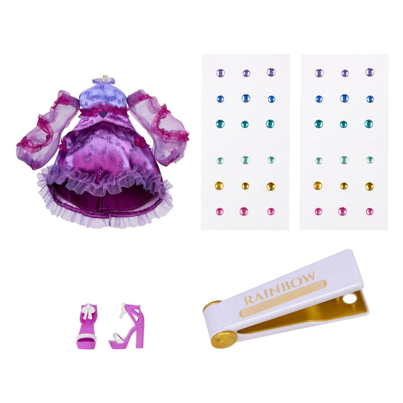Afbeelding laden in galerijviewer, Rainbow high be dazzling-modepoppen - noémie violette (paars) met bedazzle-tool en glinsterende strass-steentjes
