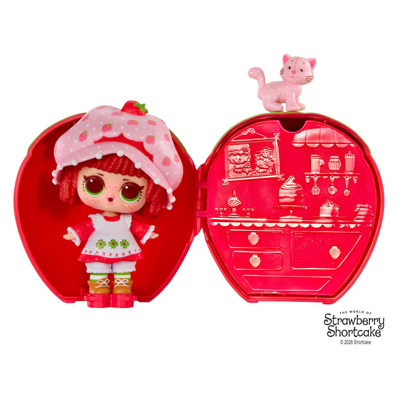 Afbeelding laden in galerijviewer, L.o.l. surprise! loves strawberry shortcake tots
