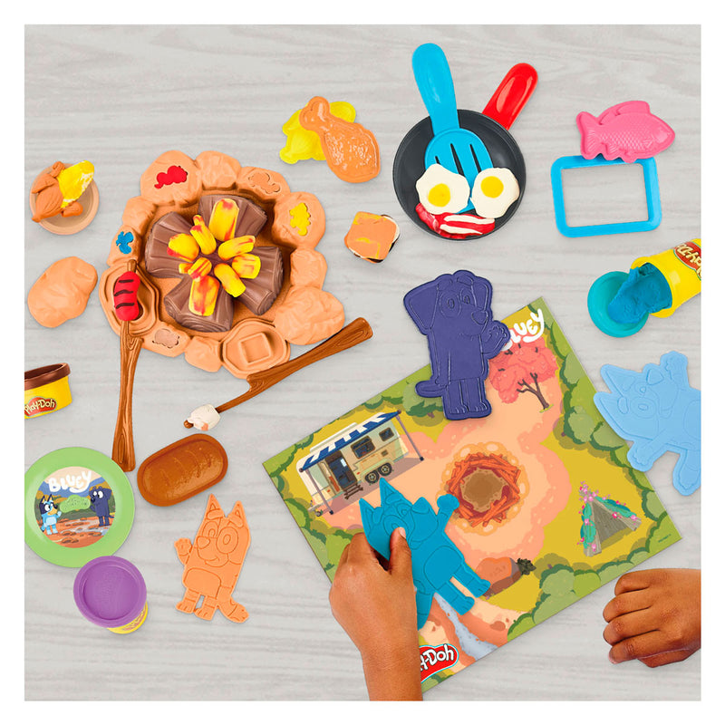 Afbeelding laden in galerijviewer, Play-doh bluey gaat kamperen speel set - 6 kleipotjes
