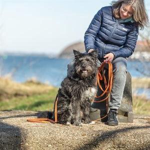 Trixie sleeplijn met rubber bekleed zonder handlus oranje