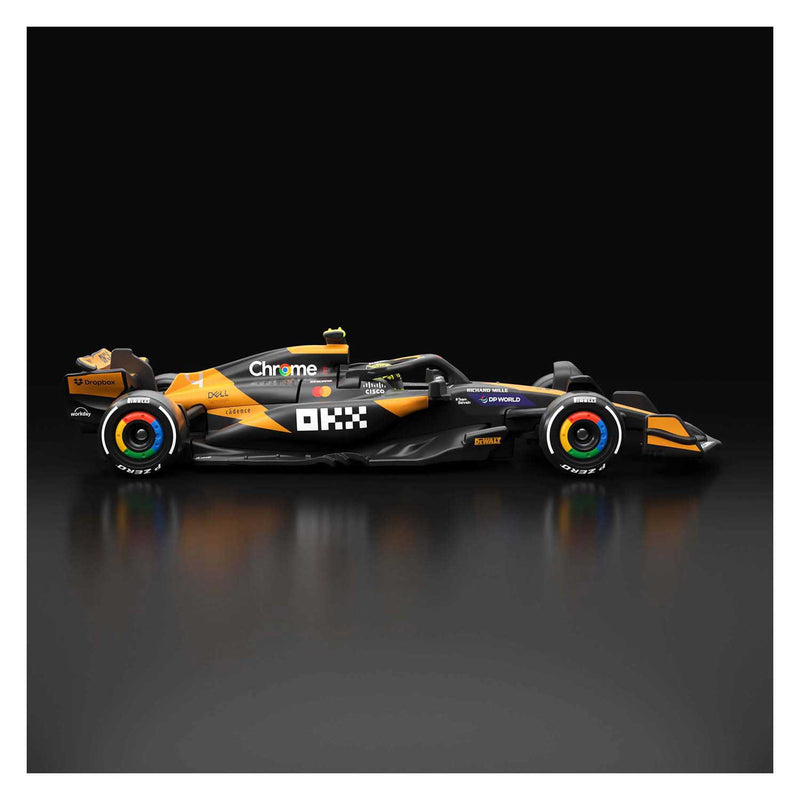 Load image into Gallery viewer, Mattel hot wheels oscar piastri mclaren formule 1 raceauto 1:64
