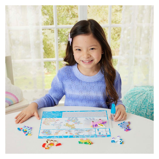 Aquabeads unicorn friends craft kit- complete set met 500 parels in 27 kleuren