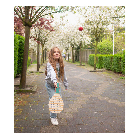 Bs toys houten padel-rackets - padelrackets - padel rackets kinderen - buitenspeelgoed voor kinderen - educatief speelgoed - cadeau kind - houten speelgoed - buiten speelgoed - strandspeelgoed - sport